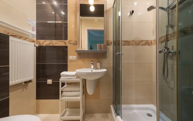Elegante Apartments - Adults only