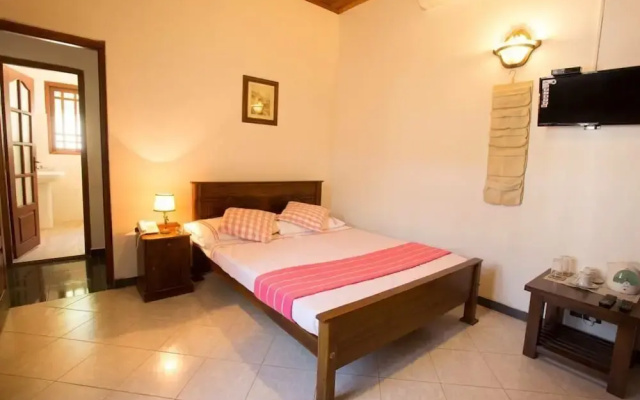 Kings Court Residency