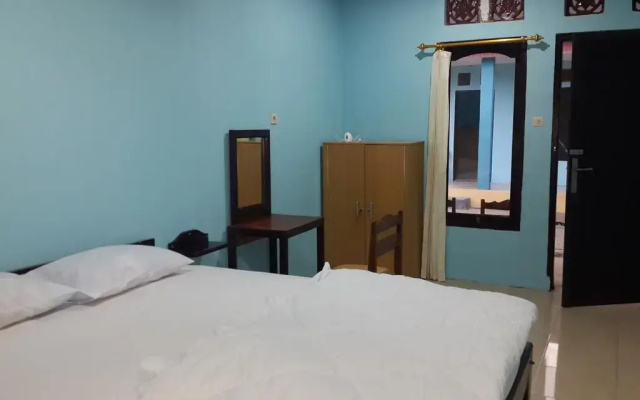 Antoneri Lodge