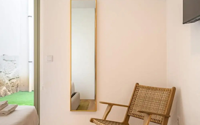 NAX Apartment B by Liiiving