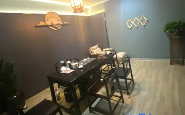 View Movie Hotel (Yueyang Food Street Shop)