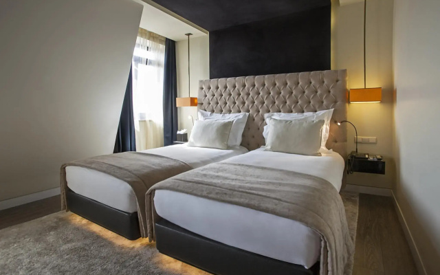 9Hotel Mercy