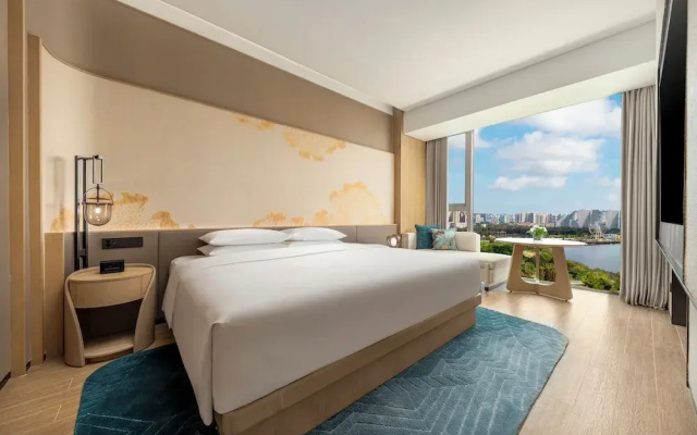HUALUXE Resort Beihai Silver Beach by IHG