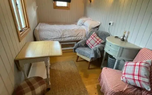 Oakley View Shepherds Huts