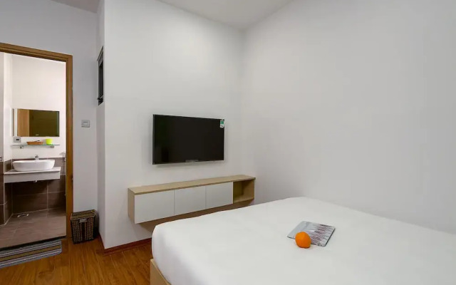 Fan House Hostel