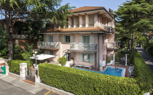 Отель Residence Villa Lidia вид на фасад