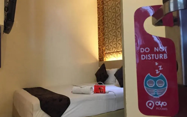 OYO 318 Simms Boutique Hotel
