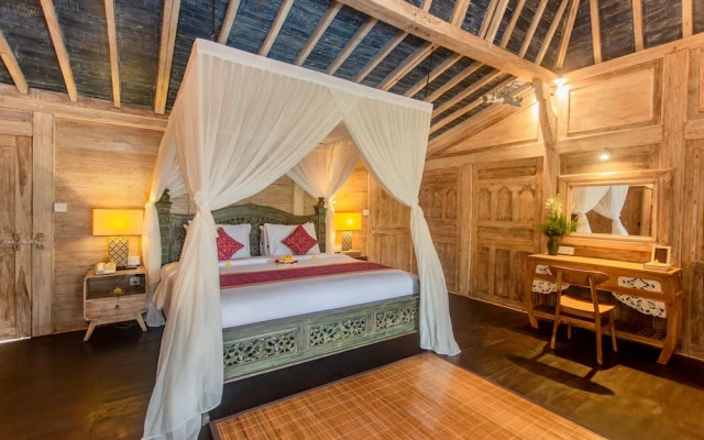 Wooden Ganeca Villas by GenuineHost