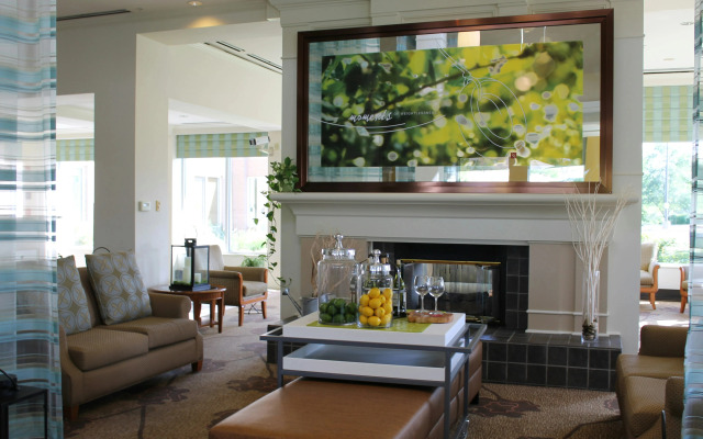 Hilton Garden Inn Addison
