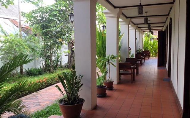 Отель Luang Prabang Residence (The Boutique Villa) вид на фасад