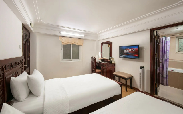 Little Hanoi Hotel