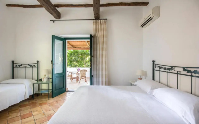 Hotel Ravesi