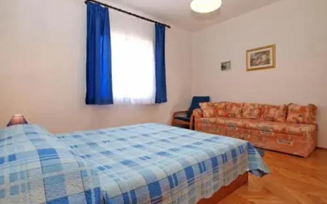 Apartments Jolanda 1441