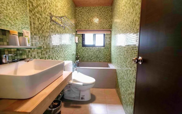 Field Trail Homestay
