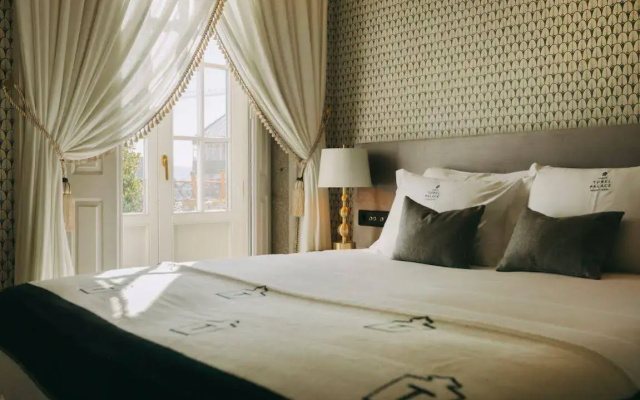 Torel Palace Porto