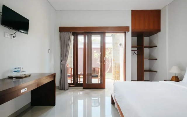 Nyuh Gading by the Lavana