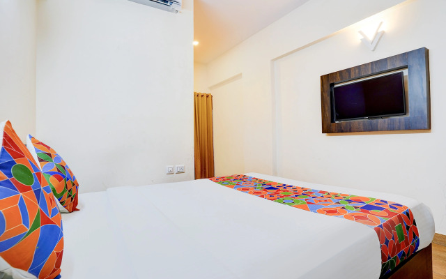 Fabhotel Grk Comforts