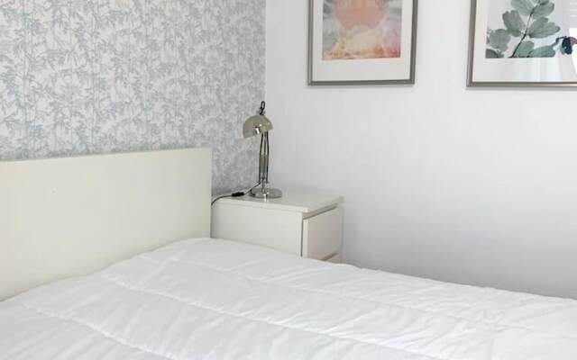 Отель With 3 Bedrooms in Lisboa, With Wonderful City View, Balcony and Wifi - 20 km From the Beach Португалия, Лиссабон - отзывы, цены и фото номеров - забронировать отель With 3 Bedrooms in Lisboa, With Wonderful City View, Balcony and Wifi - 20 km From the Beach онлайн комната для гостей