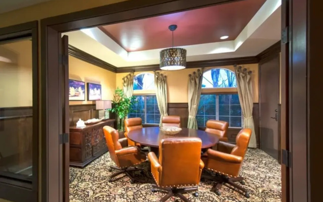 River Terrace by Bluebird Suites