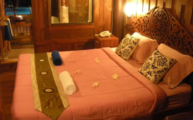 Reunrimnam Resort & Restaurant