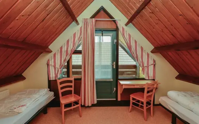De Waalerburght Vakantiehuizen