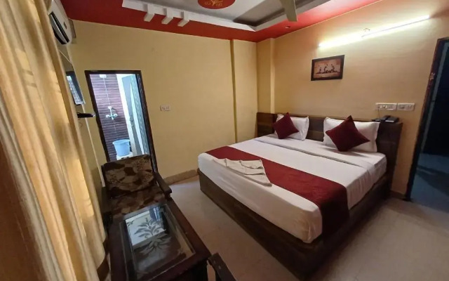 Hotel Chhavi Holidays