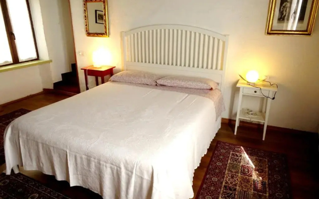 Antico Borgo Di Camporeso