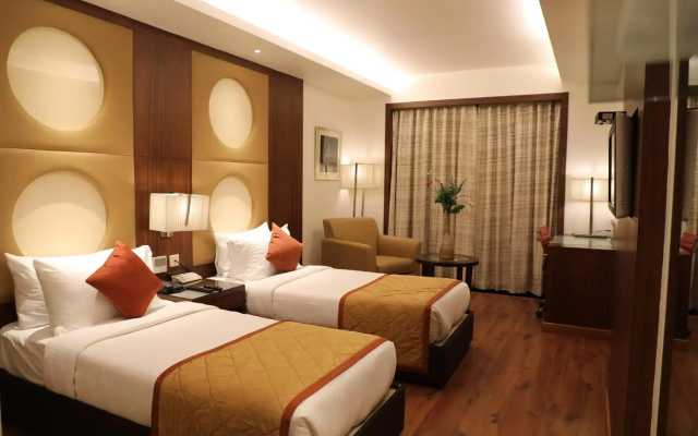 6th Avenue Hotel