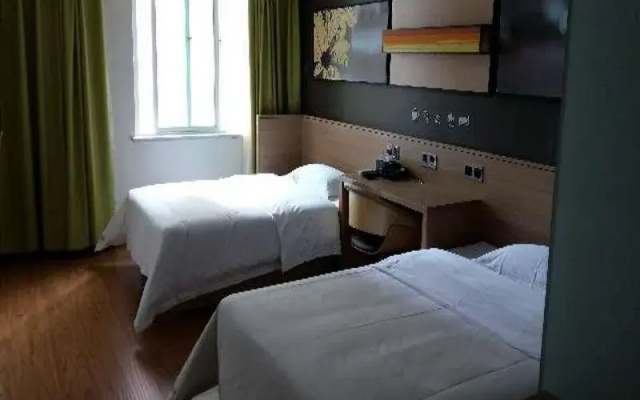 Squirrel Smart Hotel (Jiaotong South Road)