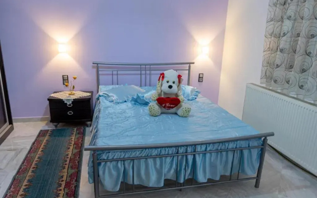 Foteini Apartment