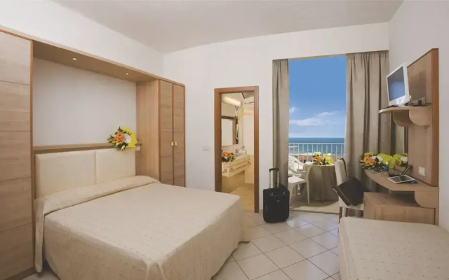 Residence Continental Resort