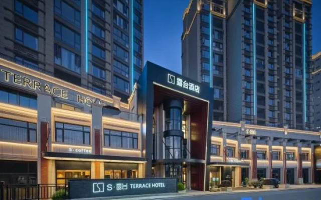 S · Terrace Hotel（ North Sation）
