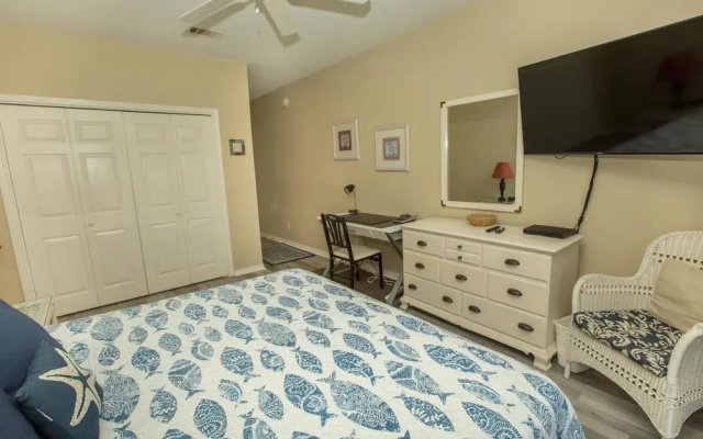 Sandpiper Cove 9230 2 Bedroom Condo by RedAwning