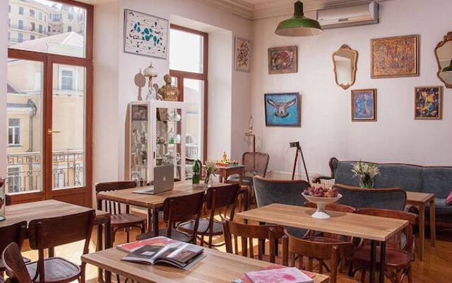 Гостиница EstherHouse
