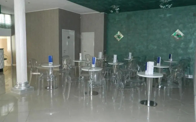 Hotel Inn