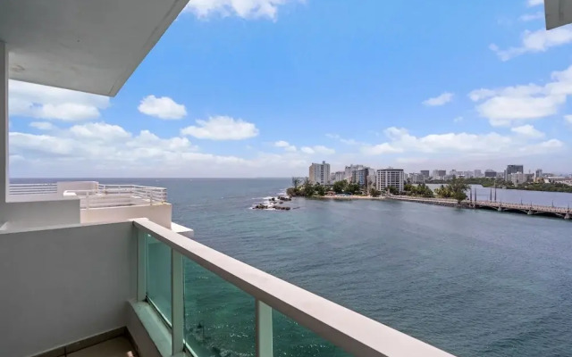 Oceanfront Old San Juan Charm Private Rooftop
