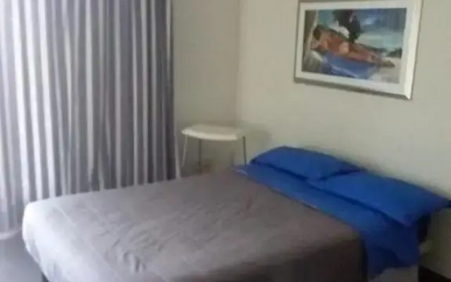 Uniclub House
