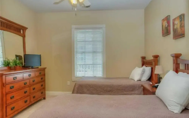 Magnolia Pointe 204-4879