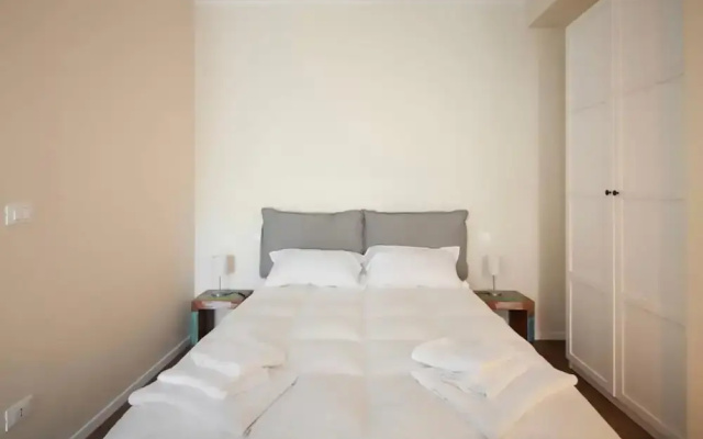 Largo Molina Studio II by Wonderful Italy