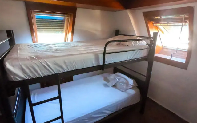 Izsla Suites