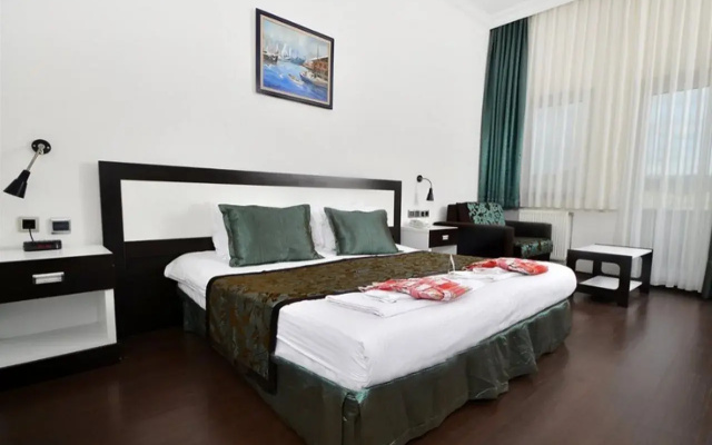 Doc'S Hotel Thermal Clinic