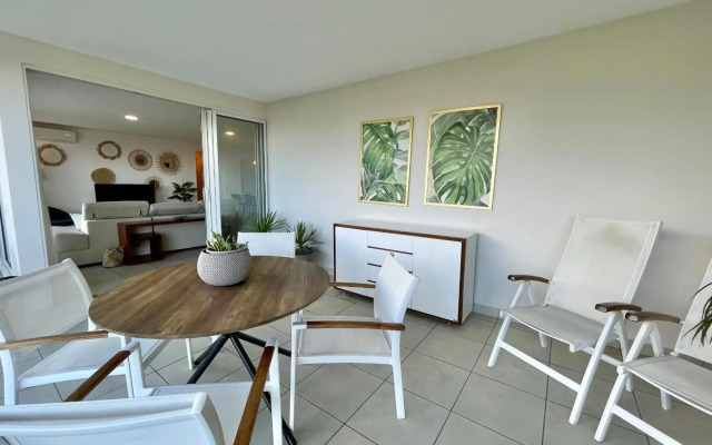 Tukenui flat discovering Papeete