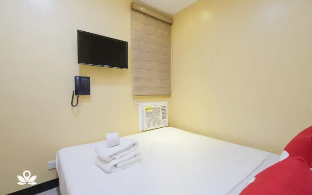 ZEN Rooms Time Travellers Makati