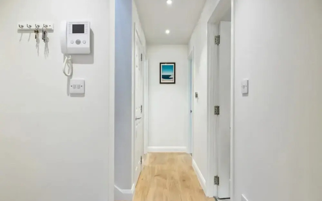 Modern, Cosy and Bright 1 Bedroom Apartment in Ealing