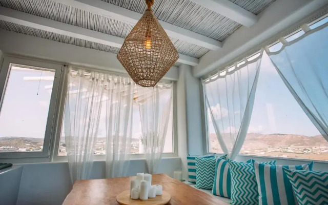 Mykonos Supreme Comfort Suites & Villas