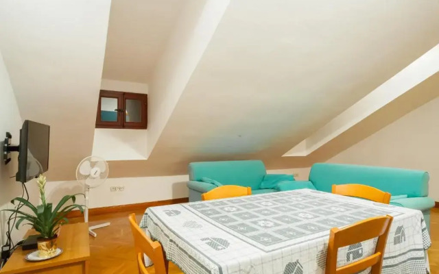 Villa & Apartments Perasto