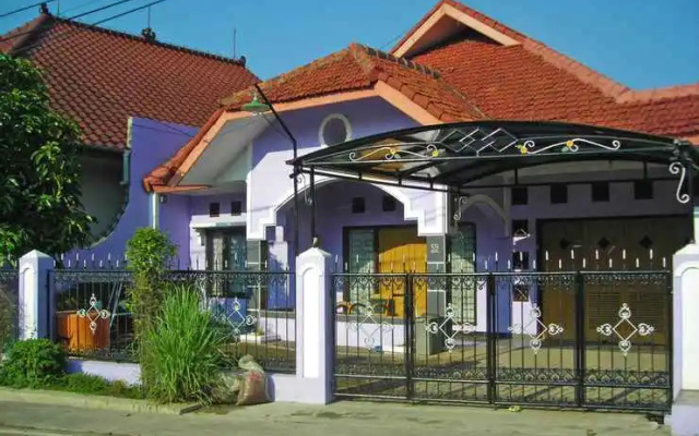 Sukaraja Guest House Pasteur