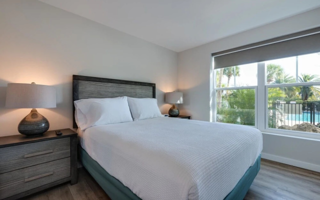 Escape Coastal Resort on Casey Key