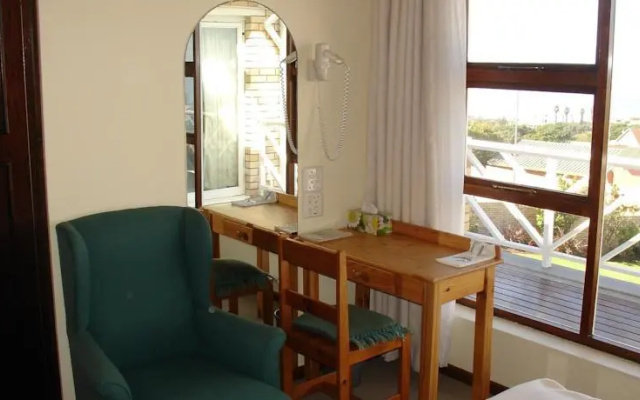 On The Bay Guesthouse