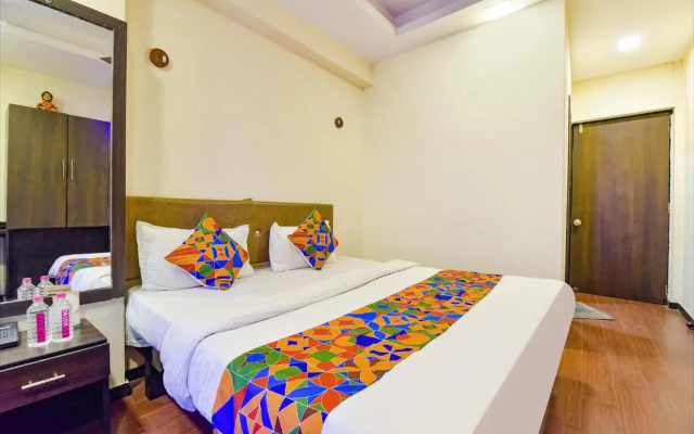 FabHotel Telikos Silver Near Vadodara Airport